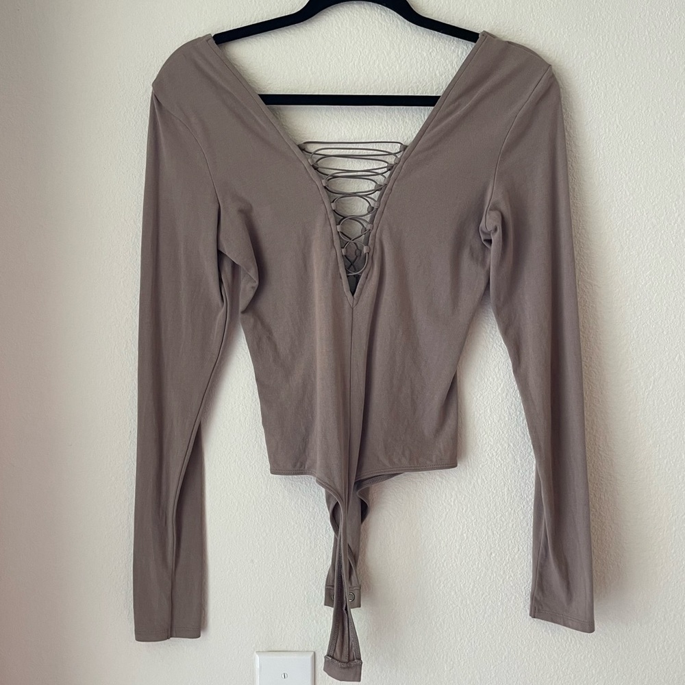 Express OneEleven Bodysuit (Size M) - Picture 2 of 3
